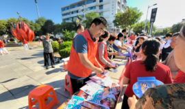 静海朝阳街道东升里社区开展“争做文明有礼天津人 共创国家卫生城市”主题活动