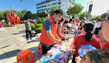 静海朝阳街道东升里社区开展“争做文明有礼天津人 共创国家卫生城市”主题活动