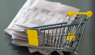 “暂估入账”最晚什么时候获得发票？