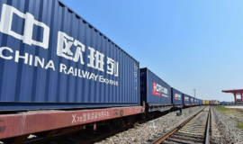 天津首趟中欧班列新能源汽车出口专列东疆出发